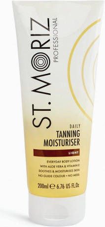 boohoo St. Moriz Prof Daily Tanning Moisturiser, White