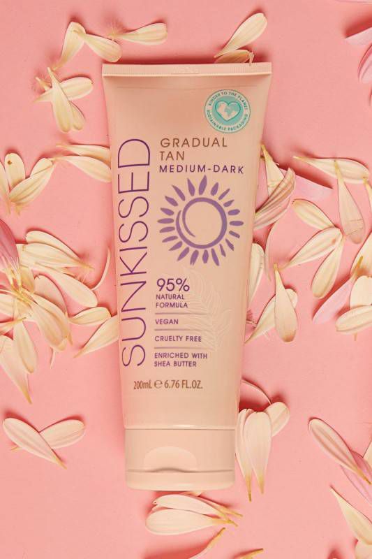 boohoo Sunkissed Vegan Gradual Tan Medium Donker 200 Ml, Crè, me